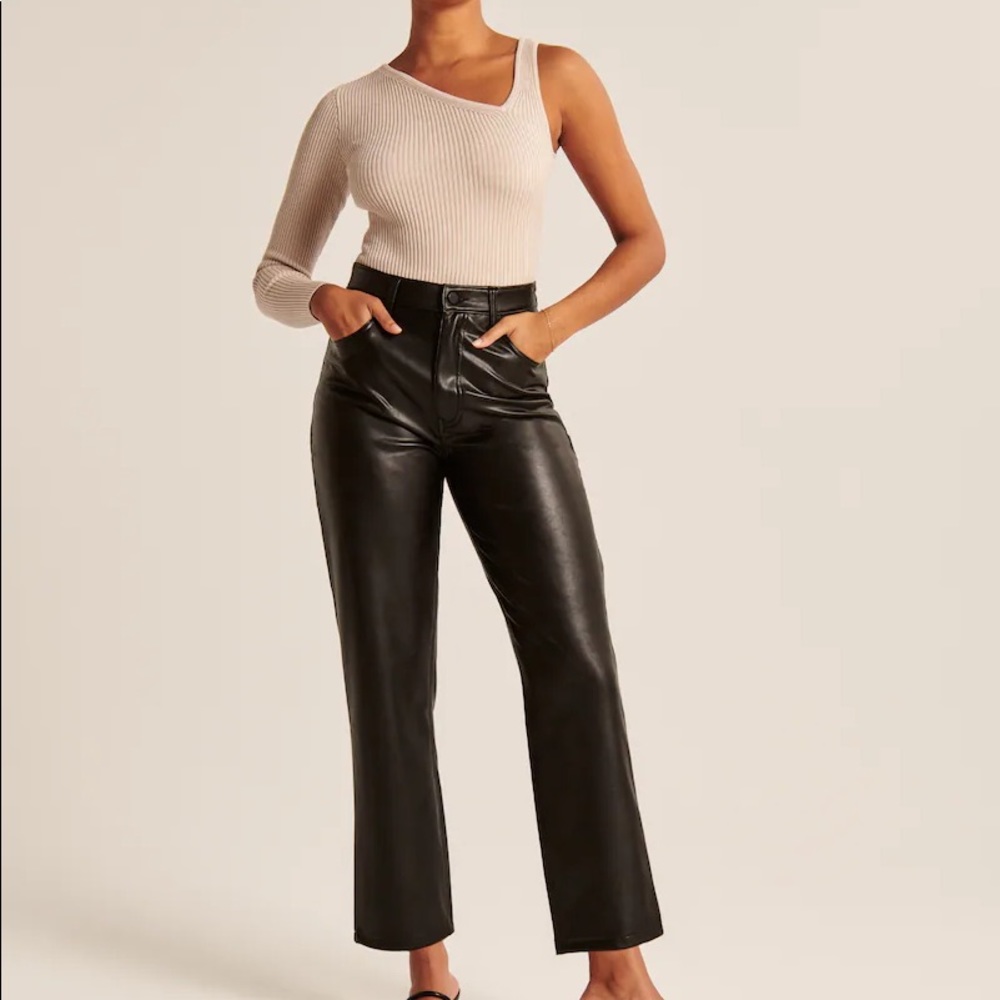Abercrombie Curve Love Vegan Leather Ankle Straight Pants